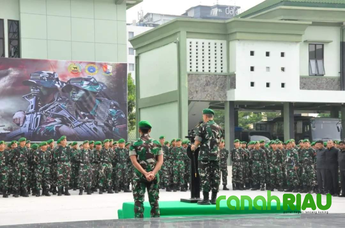 Danrem 031 Wira Bima Sampaikan Pesan Penting dalam Jam Pimpinan Setelah Upacara Bendera Senin