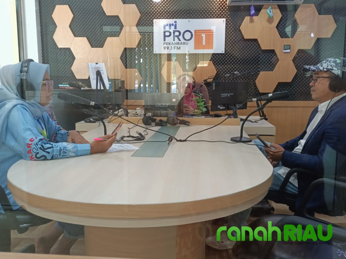 Dialog bersama RRI Pekanbaru, Ketua PWI Riau Bahas Kesiapan HPN 2025 di Riau