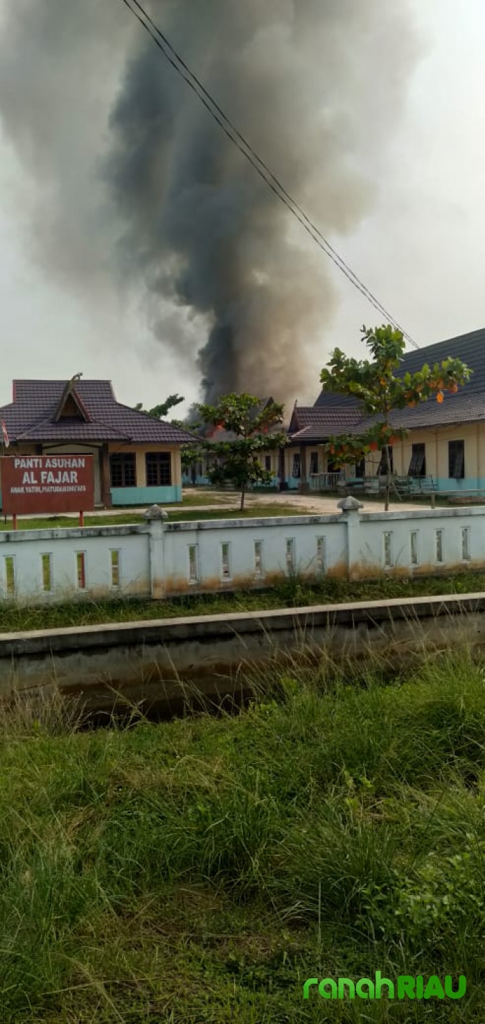 Panti Asuhan Al Fajar di Lalap si Jago Merah