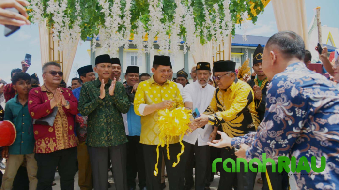 Keluarga Besar Luak Agam Kepri sambut Gembira Kehadiran Gubenur Ansar di Rumah Gadang 