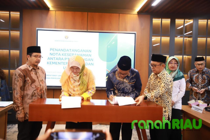 UIN Suska Riau dan Kementerian Haji dan Umrah Tingkatkan Profesionalisme Pembimbing Jamaah