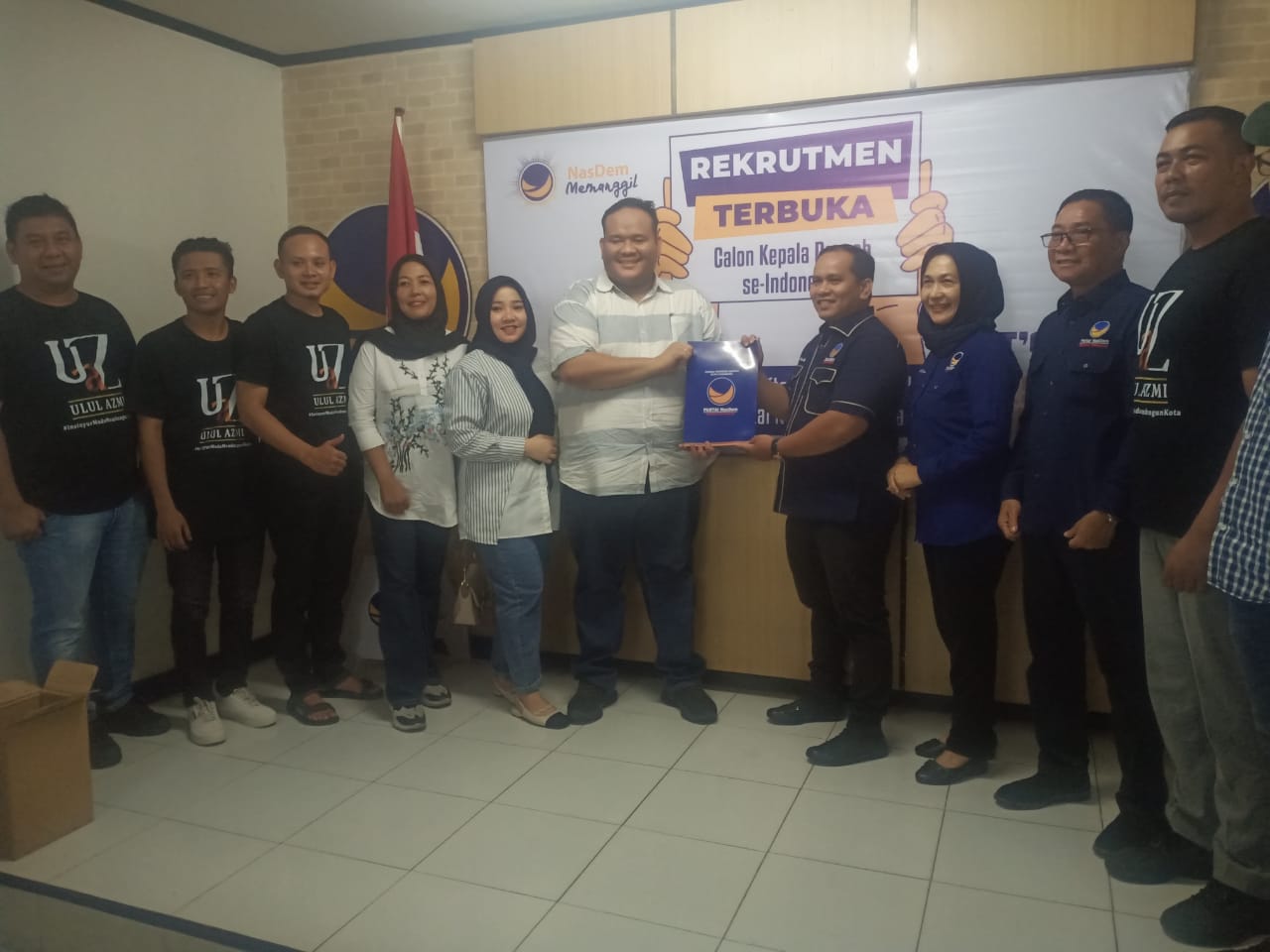 Balon Wakil Walikota Pekanbaru, Ir.Ulul Azmi Serahkan Formulir Pendaftaran ke Partai Nasdem