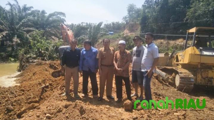 Datuk Abu, Hibahkan Lahan Untuk Pembangunan Kantor Koramil Kamangbaru