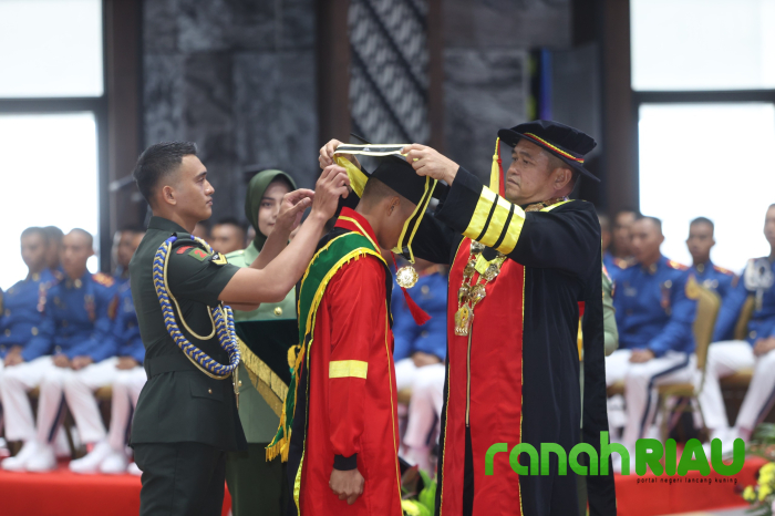Prosesi khidmat Wisuda 380 Perwira Remaja, Kasad: Gelar Akademik bukan Tujuan Akhir