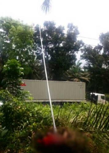 Egrek tersenggol Kabell listrik, seorang pekerja sawit meregang nyawa