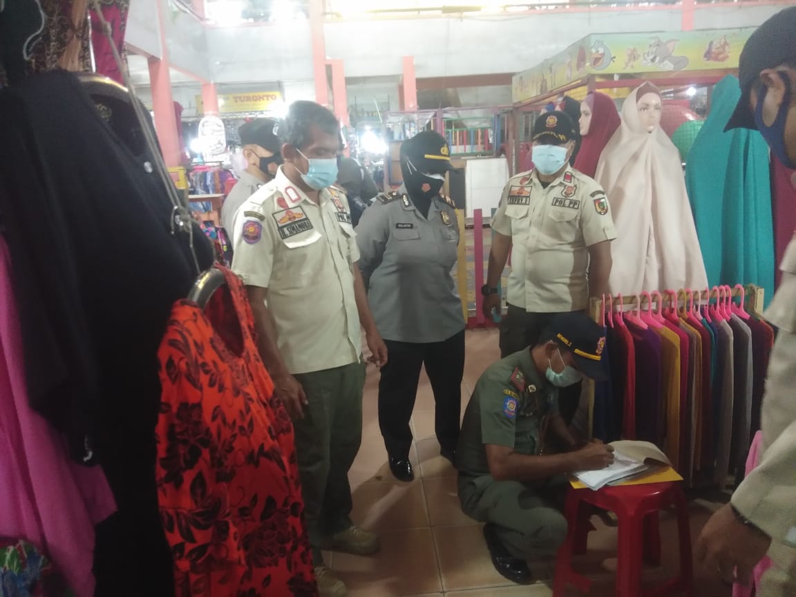31 Pelanggar Protokol Kesehatan terjaring Razia Petugas Gabungan di Pasar Sail