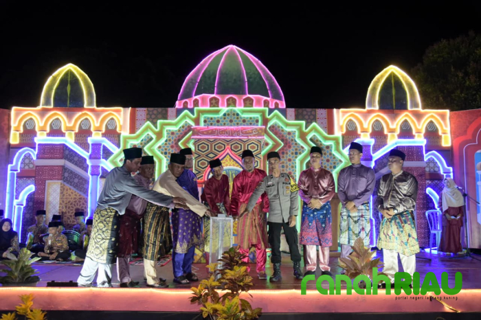 Ditandai Sirine, Bupati Bengkalis Resmi Membuka MTQ Ke-27 Tingkat Desa Jangkang