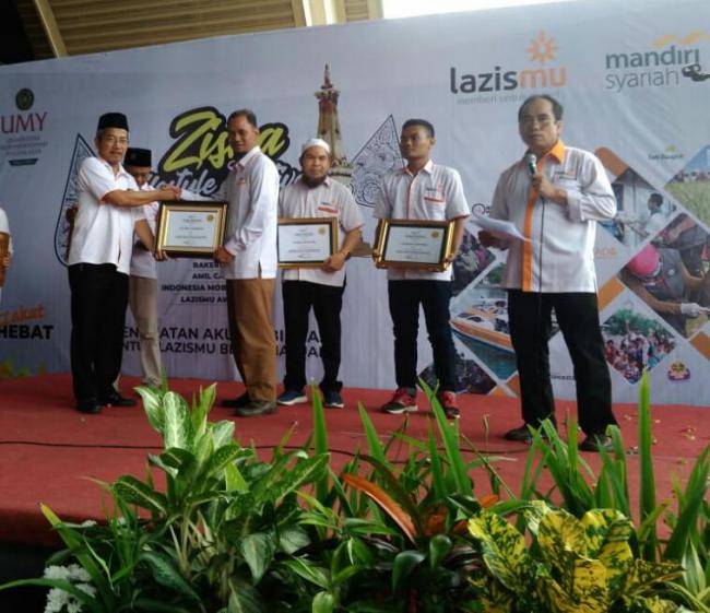 LazisMu Kota Pekanbaru Raih LazisMu Award 2018