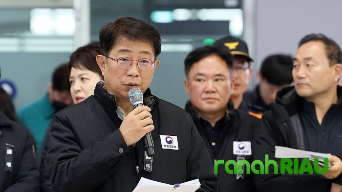 Merasa Tanggung Jawab Kecelakaan Jeju Air, Menteri Transportasi Korsel Berencana Mundur