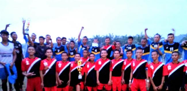PS SMA N 6 Sijunjung Juarai Turnamen Kurnia Kamang CUP