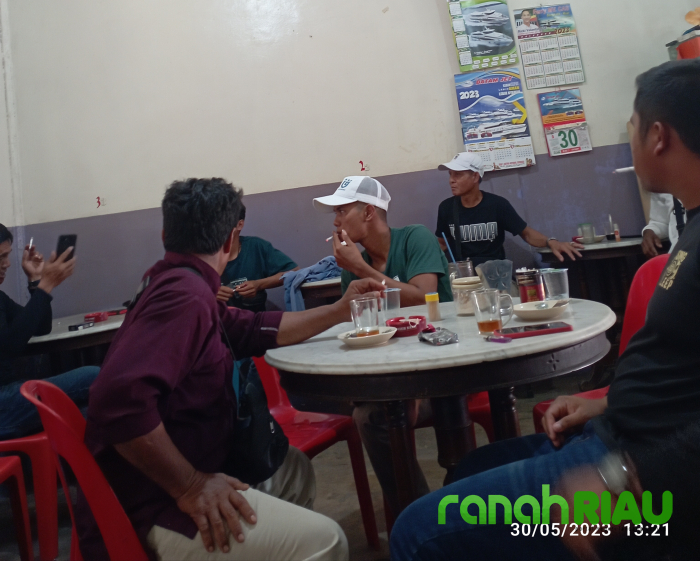 Imigrasi di Pelabuhan Muar Berkata Kasar dan kurang Sopan Terhadap Penumpang