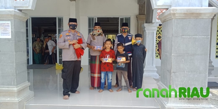 Kapolsek Singingi Ajak Masyarakat Berlomba Lomba Mengamalkan Kebaikan