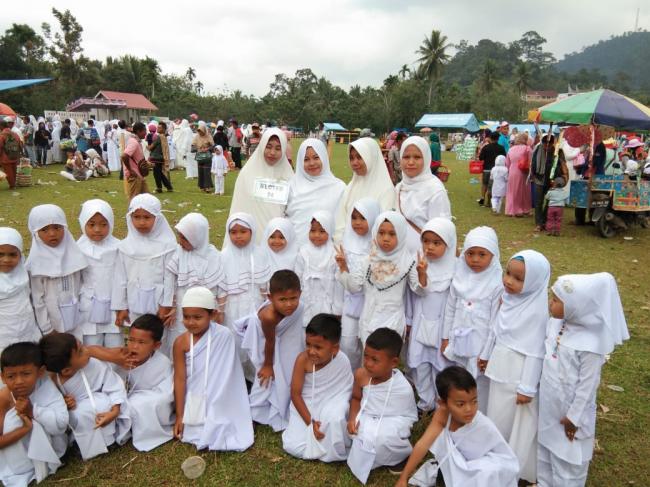 Ribuan Siswa-siswi TK-PAUD Ikuti Menasik Haji