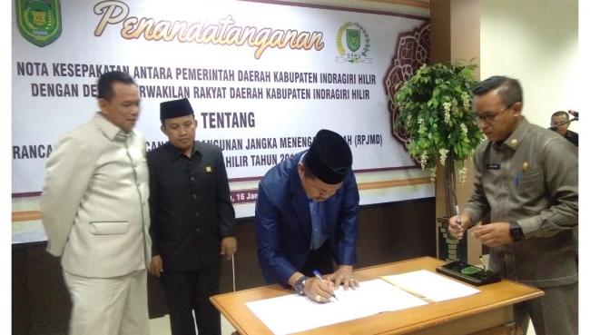 Rancangan Awal RPJMD Inhil Disahkan