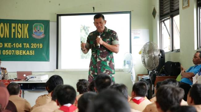  Lakukan Tugasnya Dengan Semangat Yang Membara