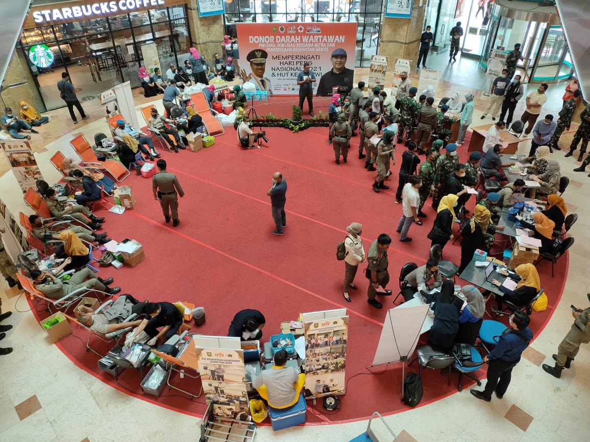 PWI Riau Kumpulkan 93 Kantong Darah