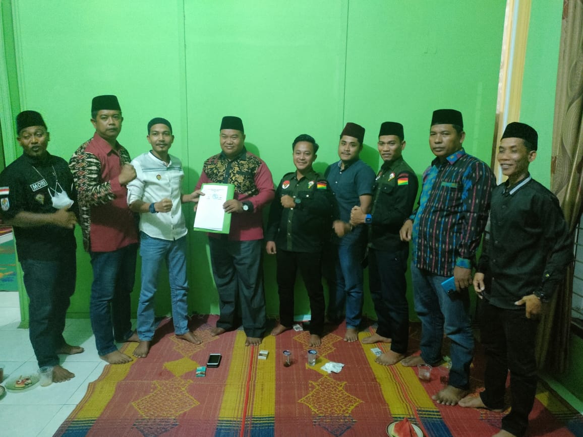 LMR Pelalawan gelar Buka bersama dan Penyerahan SK Cabang