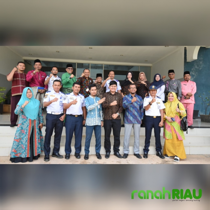 Politeknik Kampar Lakukan MoU Dengan Dishub Kampar