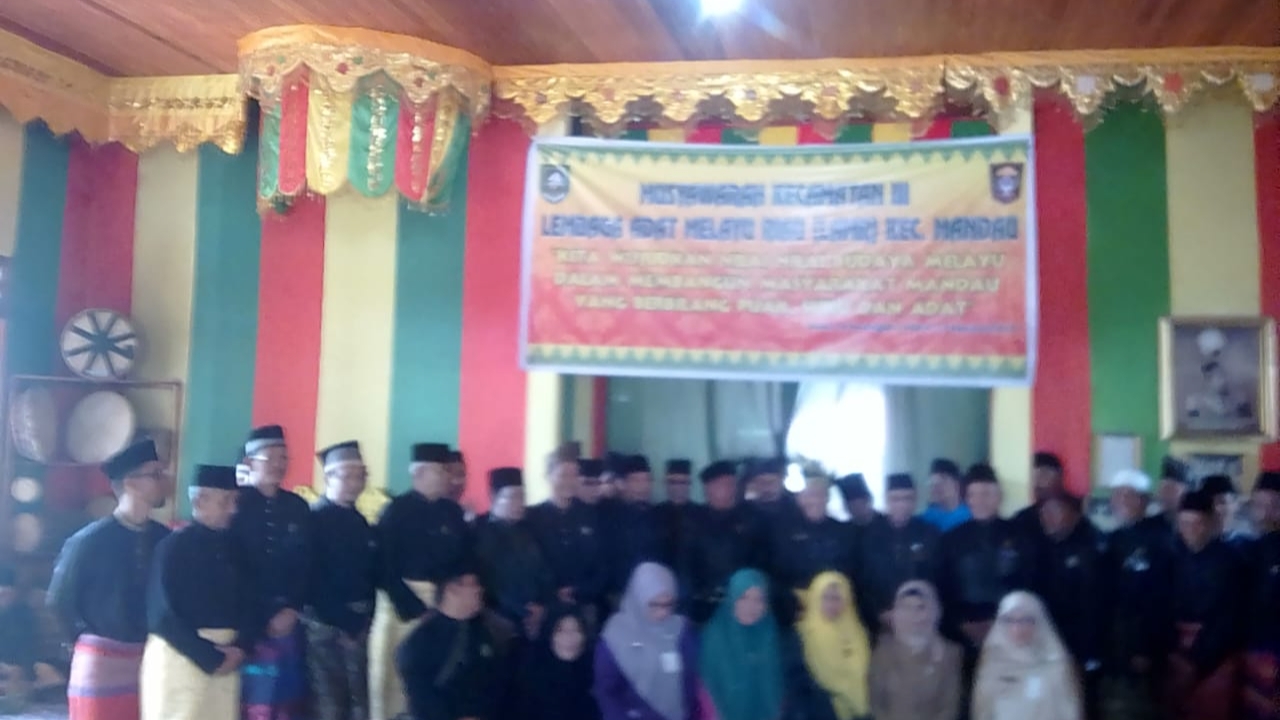 Musyawarah III LAMR Dibuka Camat Mandau Riki Rihardi