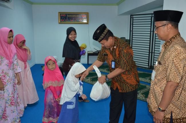 DKM Nurul Iman Bakamla RI Terima Silaturahmi Anak Yatim