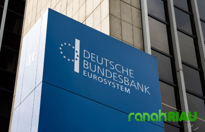 Menkeu Purbaya: Sistem Perbankan Jerman lebih Syariah dari Indonesia?