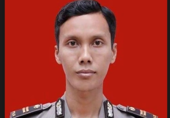 Rekam jejak Iptu Umbaran, Wartawan yang juga merangkap Intel