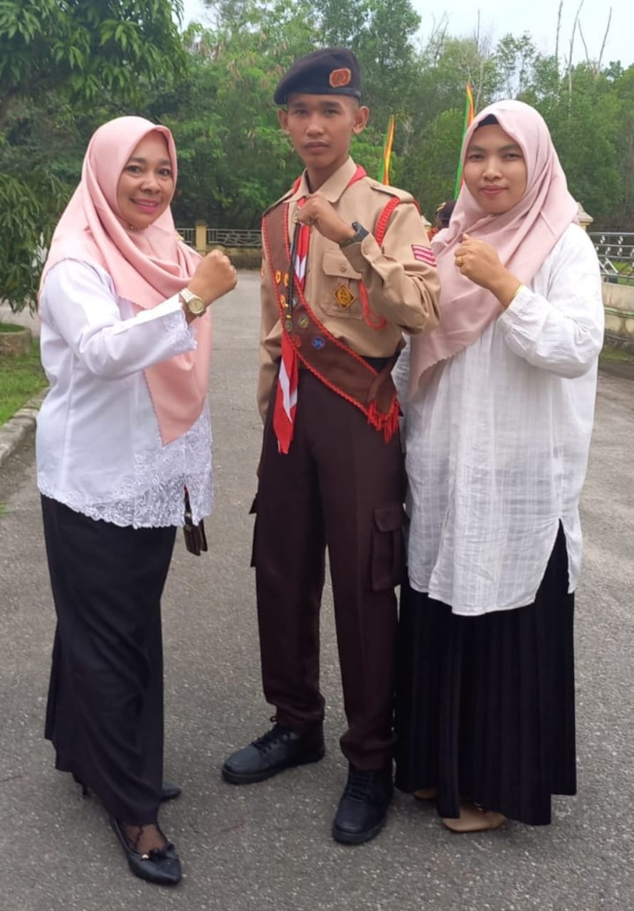 Siswa SMPN 9 Bathin Solapan Mewakili Provinsi Riau Peserta Jambore Dicibubur