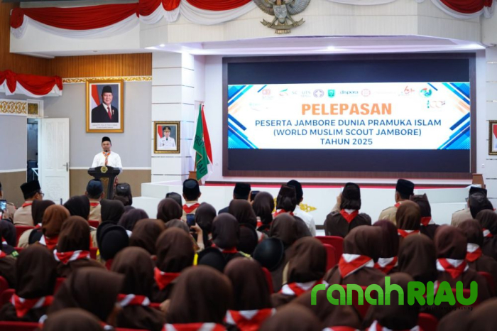 Provinsi Riau resmi Lepaskan 665 Peserta ke Jambore Pramuka Islam 2025 di Cibubur