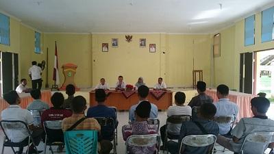 6 Bakal Calon Kepala Desa Bukit Petaling-Rengat Barat Ikuti Tes Tertulis