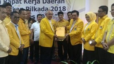 Resmi..Andi Rachman Siap Berlayar Dengan Golkar Di Pilgubri 2018, SK Sudah Ditangan..