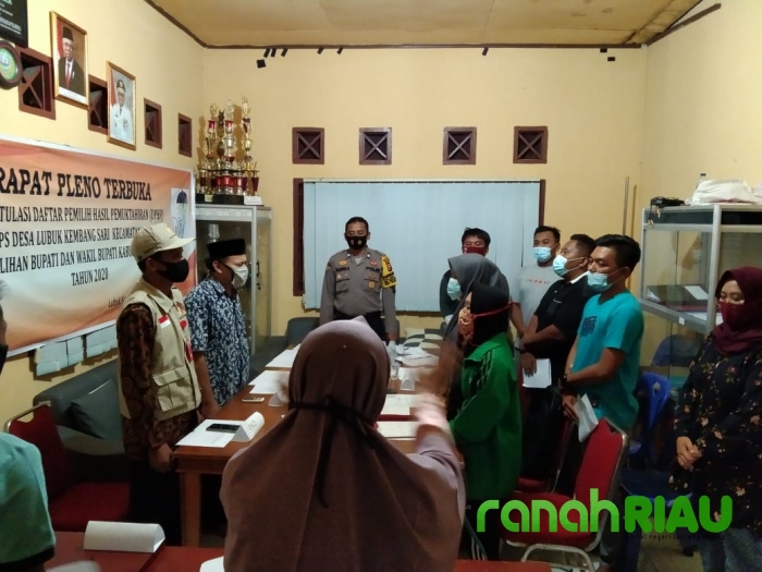 Polsek Ukui kawal Rapat Pleno terbuka Tingkat PPS Desa 