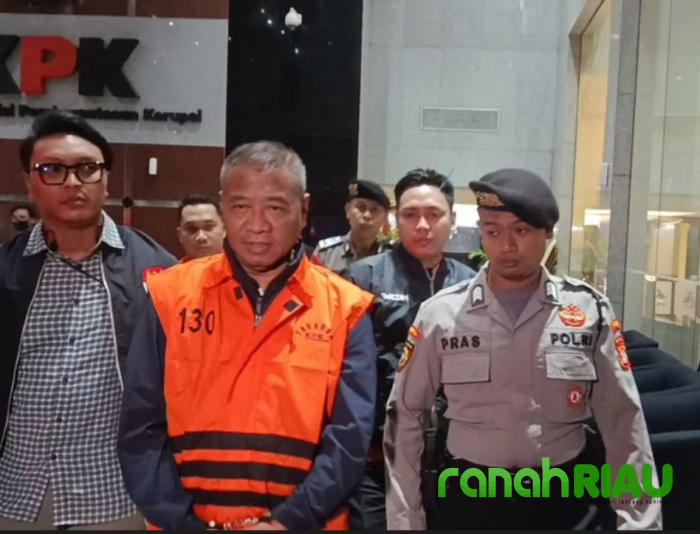 Nama Bupati Tulungagung meledak di Google, Status Politik ikut Disorot