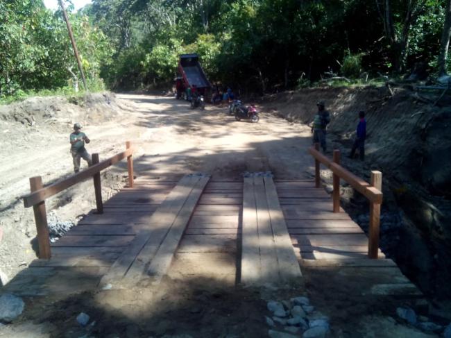  Jembatan Jadi, Ini Tanggapan Kopda Hendrik di Lokasi