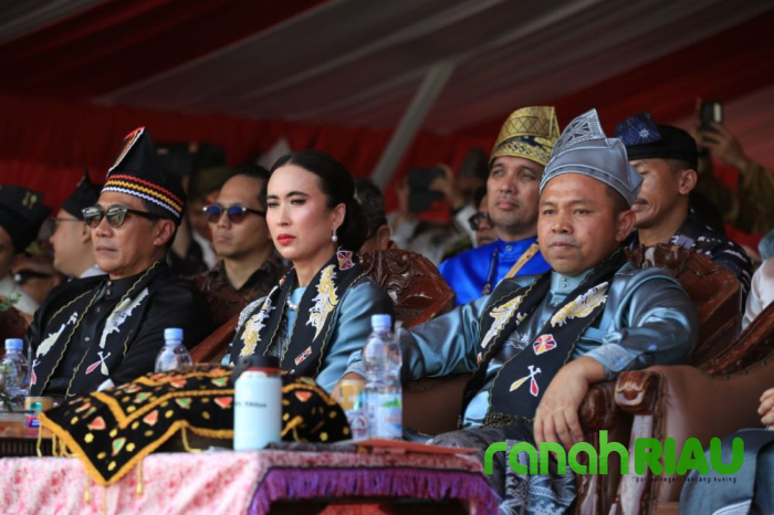 Menteri Pariwisata puji Dedikasi Bupati Kuansing dan Gubri dalam Melestarikan Kebudayaan Pacu Jalur