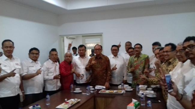 12 Kepala Daerah di Sumbar Masuk Barisan Jokowi