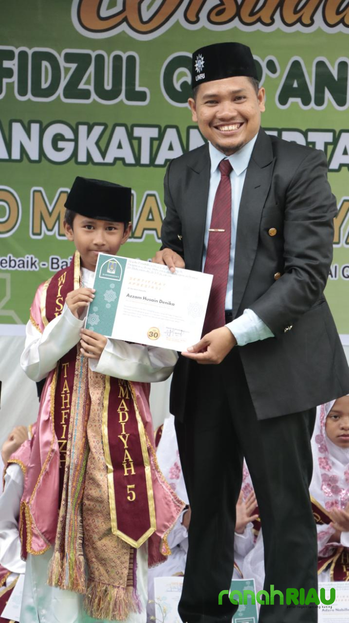 Gelar Wisuda Tahfidz Juz 30, SD Mulia Edukasi Alquran kepada Anak sejak Dini
