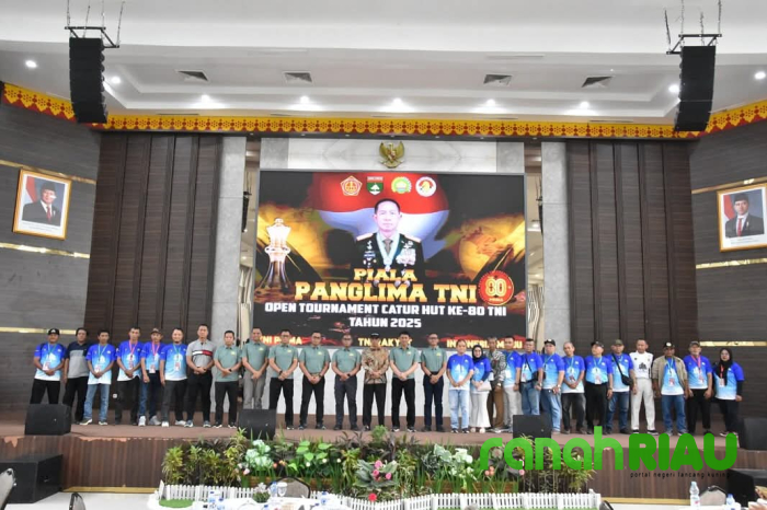 Open Tournament Catur dan Bazar UMKM Meriahkan HUT ke-80 TNI di Korem 031/WB