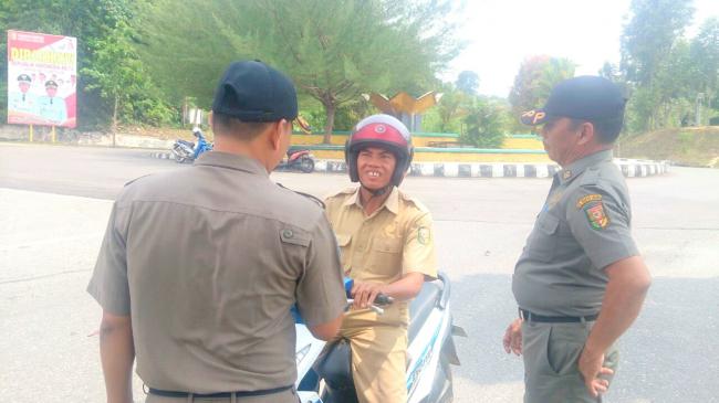 Sindiran Halus Bupati Kuansing Terhadap Pejabat Yang Sering di Kedai Kopi Saat Jam Kerja