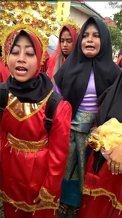 Wahhh...Penari Ini Awalnya Untuk Sambut Gubri, Tapi Tak Jadi, Ada Apa.? Ini Jelasnya..