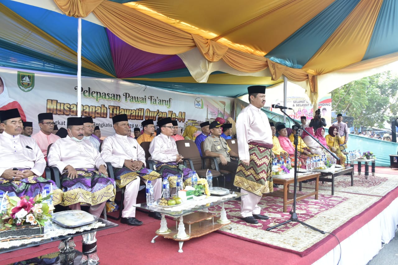Pawai Taaruf MTQ Ke-44 Dilepas Bupati Bengkalis