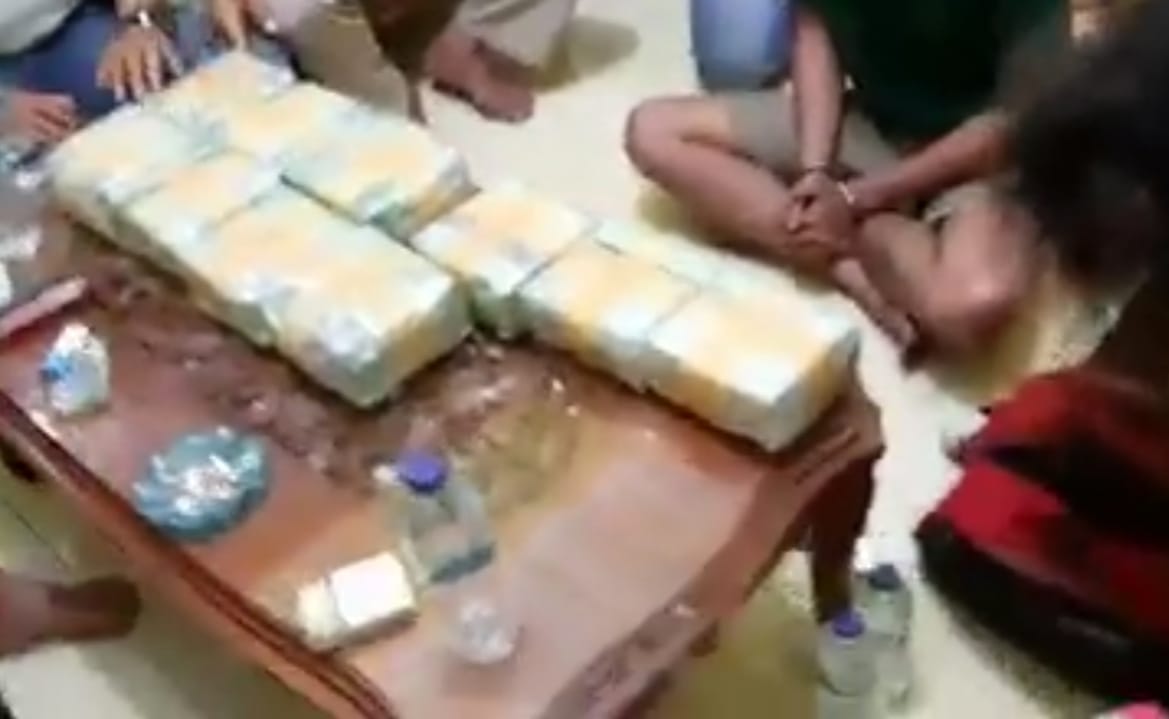 Tiga Kurir Warga Bengkalis Membawa Sabu Seberat 19.550 Kilogram Ditangkap Polisi