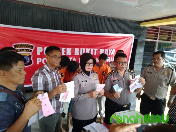 Polsek Bukitraya ringkus 3 pengedar Uang Palsu