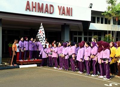 Ribuan Orang Ikuti Gerak Jalan Santai Meriahkan HUT Ke-51 IKKT PWA