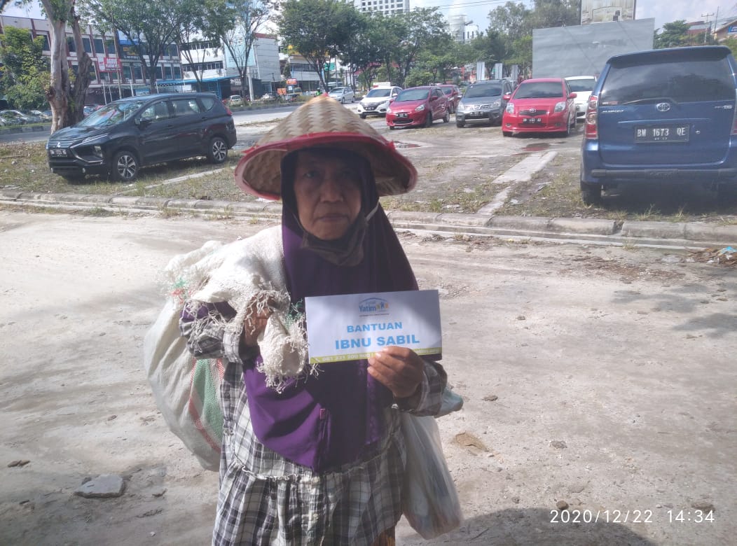 Ibu Sartini, Merantau ke Pekanbaru untuk Cari Anaknya