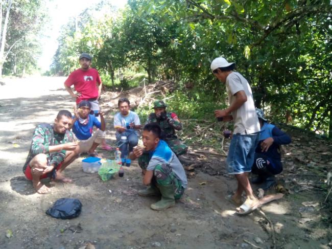 Jerih Payah Berbuah Hasil, Kini Warga Desa Bisa Melakukan Apapun di Jalan Baru