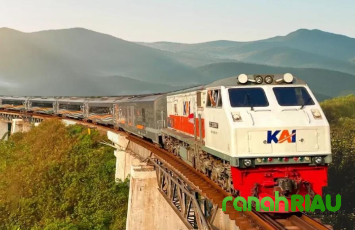 KAI Total Sediakan 4,5 Juta Kursi Kereta untuk Mudik Lebaran 2025