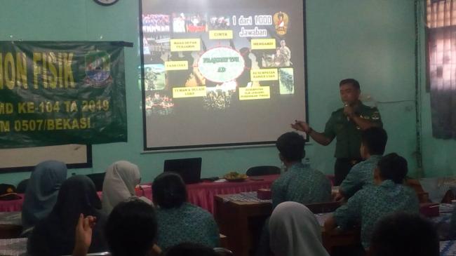  Pelajar SMA Tulus Bakti Ikuti Penyuluhan Kesehatan Satgas TMMD