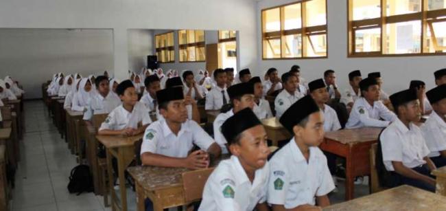  DPR RI: Negerikan Madrasah Menjadi Tolak Ukur Peradaban