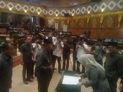 Lelah Pansus RTRWP Riau Akhirnya Tuntas, Ranperda Pun Di Sahkan