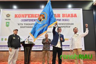 Nakhodai PWI Riau periode Kedepan, Raja Isyam Tepis isu Perpecahan